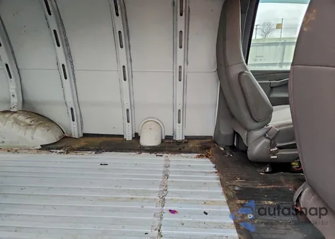 2018 Chevrolet Express G3500 from USA, damaged, VIN 1GCZGGFG6J1345416